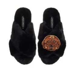 Classic Laines Slippers With Rocco The Chocolate Lab Brooch