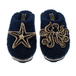 Teddy Closed Toe Slippers With Black & Gold Starfish & Octopus Brooches