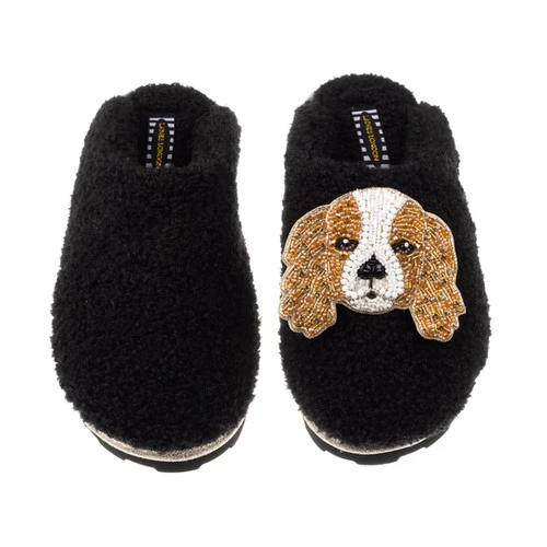 Teddy Closed Toe Slippers With Lady The King Charles Cavalier Brooch - Image 3