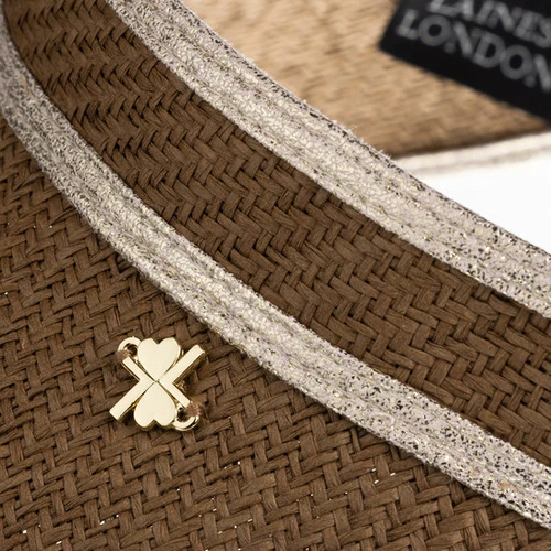 Straw Woven Visor With Golfer Brooch - Image 11