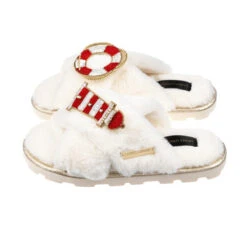 Ultralight Chic Slippers With Lighthouse & Beach Ring Brooches